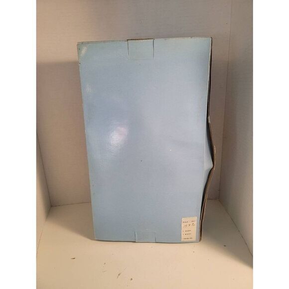 Vintage 1984 Precious Ones Porcelain Collection Little Red Riding Hood Doll IOB - Picture 4 of 6